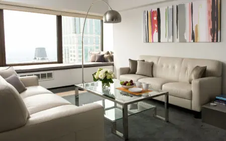 How to Design a Space That Works for Zoom Calls and Dinner Parties