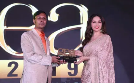 Shape Your Professional Future with the Best Astrologer for Career Guidance – Sree Sajal Shastri