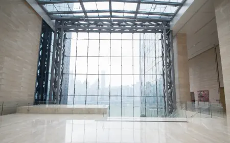 Quartz in Commercial Design: Elevating Retail, Office, and Hospitality Interiors