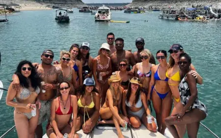 Enjoy the Ultimate Lake Travis Boat Rental for Parties and Relaxation