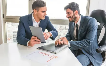 How Financial Advisors Help You Plan for a Secure Future