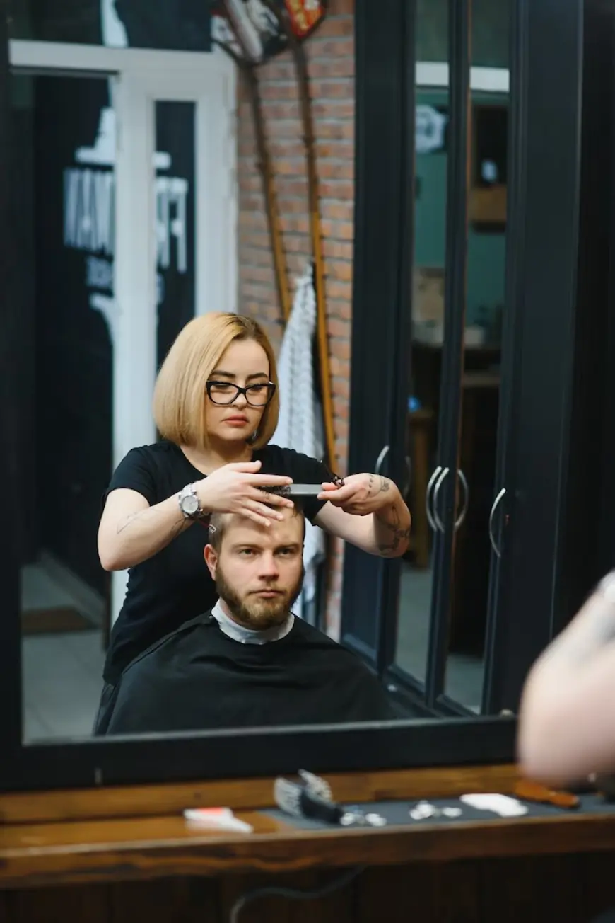 Warum der Besuch bei einem professionellen Friseur in Bremen den Unterschied macht