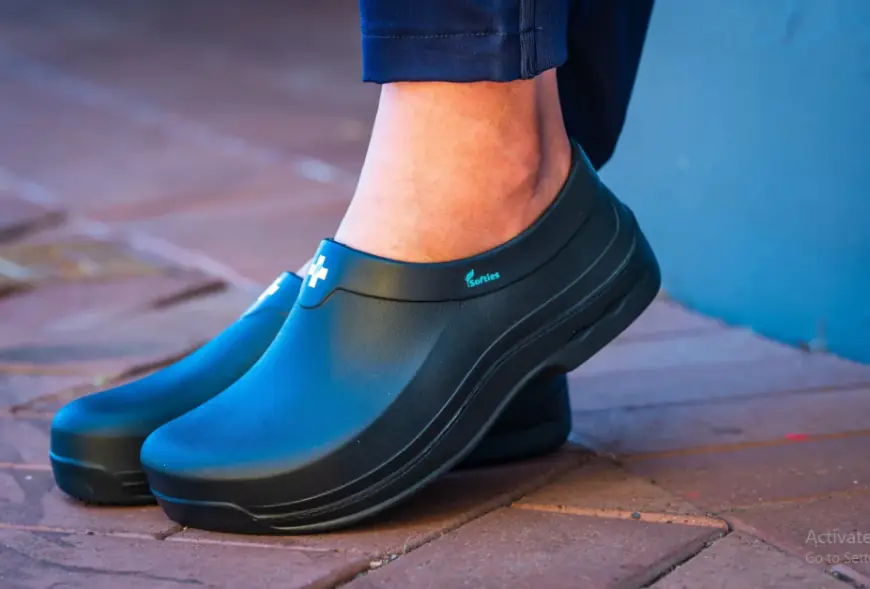 Choosing The Right Insole For Maximum Comfort In Nurses' Shoes