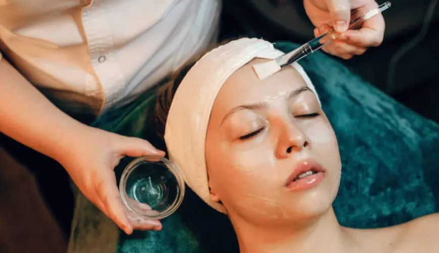 Chemical Peels in Riyadh: What to Expect
