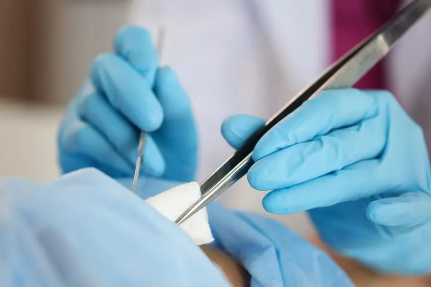 Can a Doctor at Home Perform Minor Surgical Procedures?