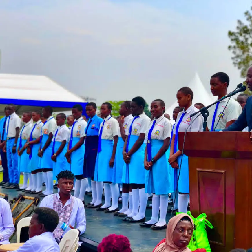Nyanzi Martin Luther Gives Offer To Kisozi High School and Buddo ss Students With a Talent of Singing.