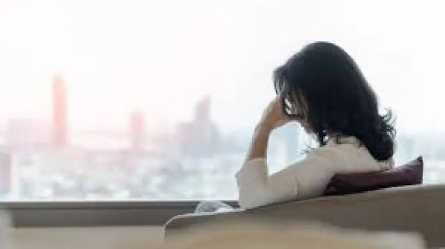 7 Subtle Reasons Emotionally Intelligent Women Struggle to Release Their Exes