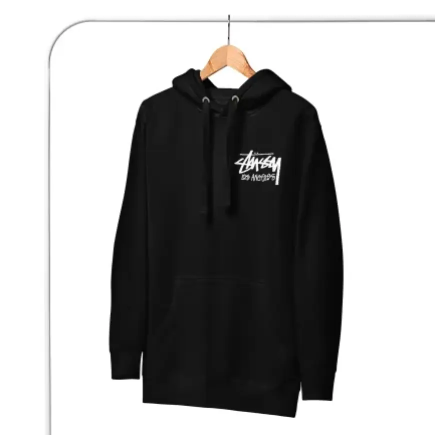 Why Toronto Loves Layered Streetwear Hoodie Fits
