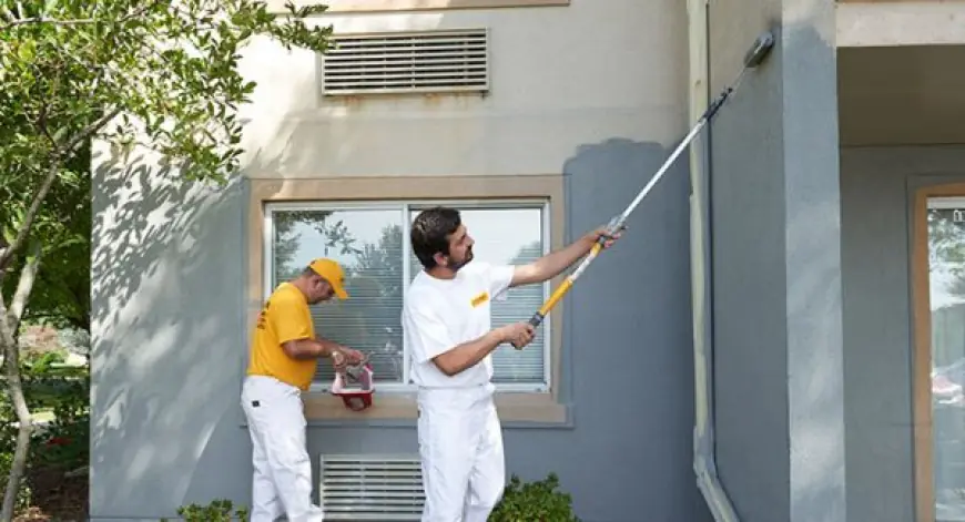 Top Benefits of Professional Roofing Gutter Cleaning Services