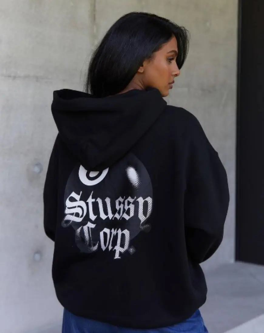 How to Layer Your Stussy Hoodie Like a Fashion Pro?