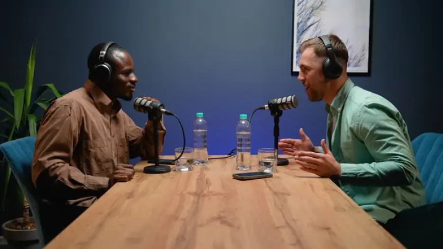 What Makes the Social Pros Podcast Essential Listening for Marketers