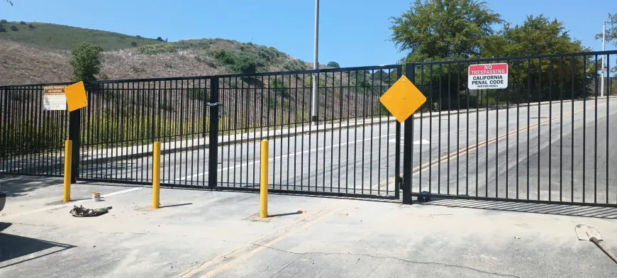 Commercial Gate Installation in Santa Monica