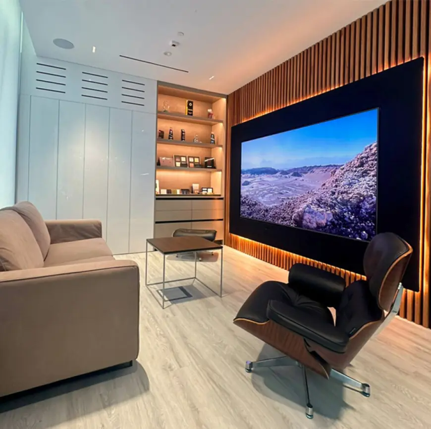 Custom Home Cinema Installation UAE with Smart Controls and Acoustic Design