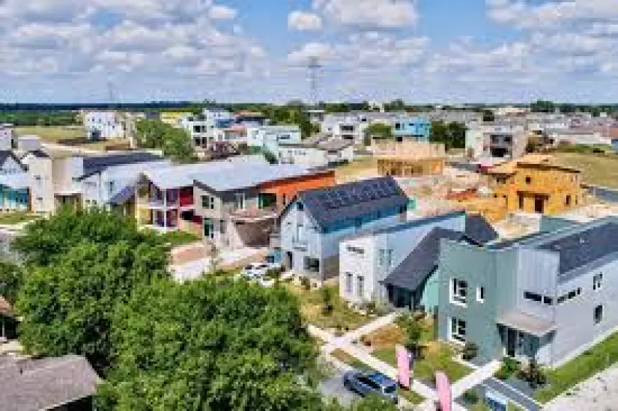 Top Golf Community Homes for Sale in Lakeway, TX