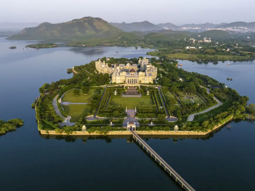 Discover the Best of Rajasthan with a Jaipur and Udaipur Package