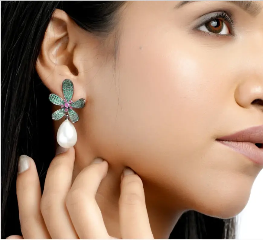 How to Mix Vintage and Modern Stylish Earrings Like a Pro
