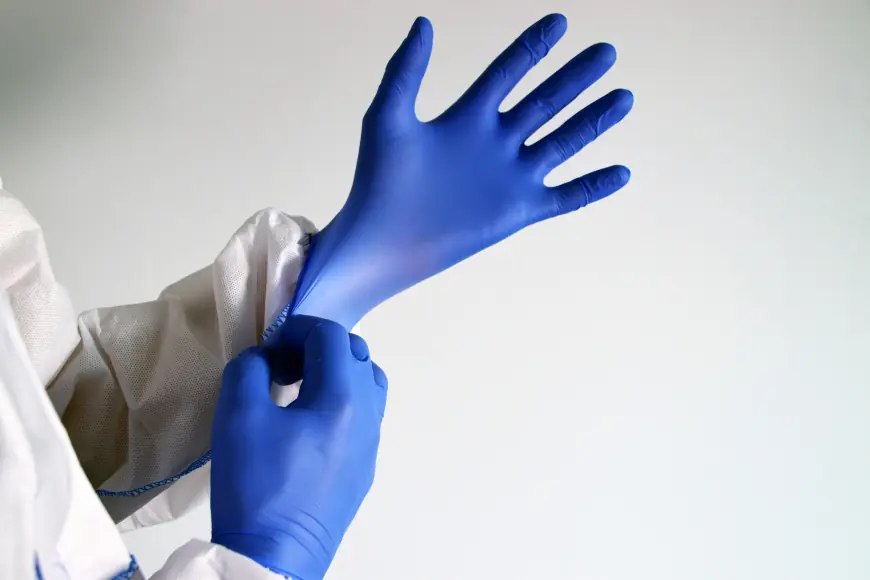 Safety First: Forecasting Industrial Gloves Market Trends