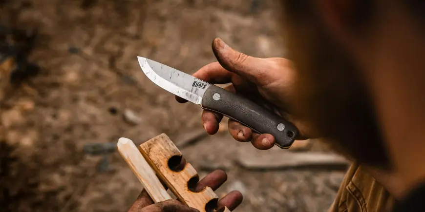 Your Guide to Choosing the Perfect Hunting Knife
