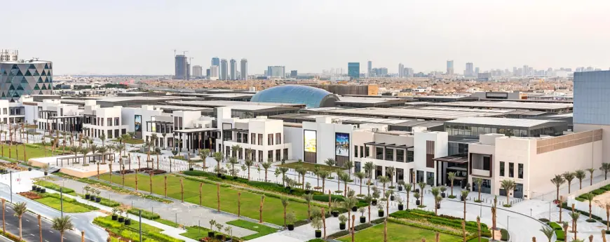 Dubai Hills Mall: A Modern Shopping Paradise