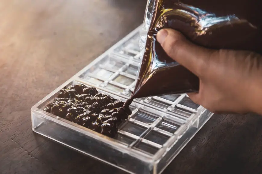Top Tips for Successful Chocolate Molding