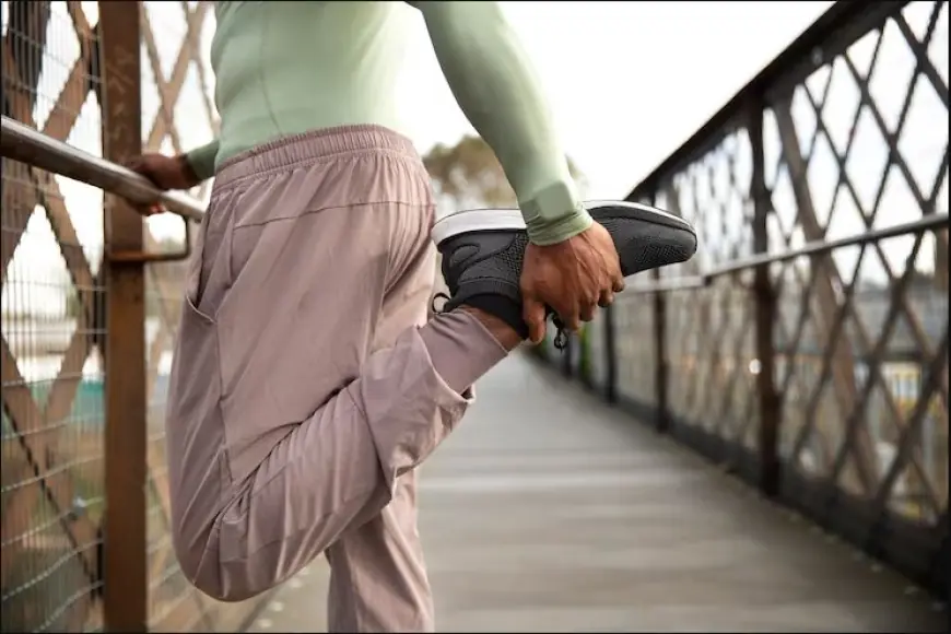 United States Sportswear Market Outlook by Product Type & Region 2025–2033
