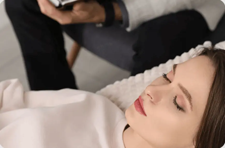 Hypnotherapy in Singapore: A Natural Path to Breaking Bad Habits