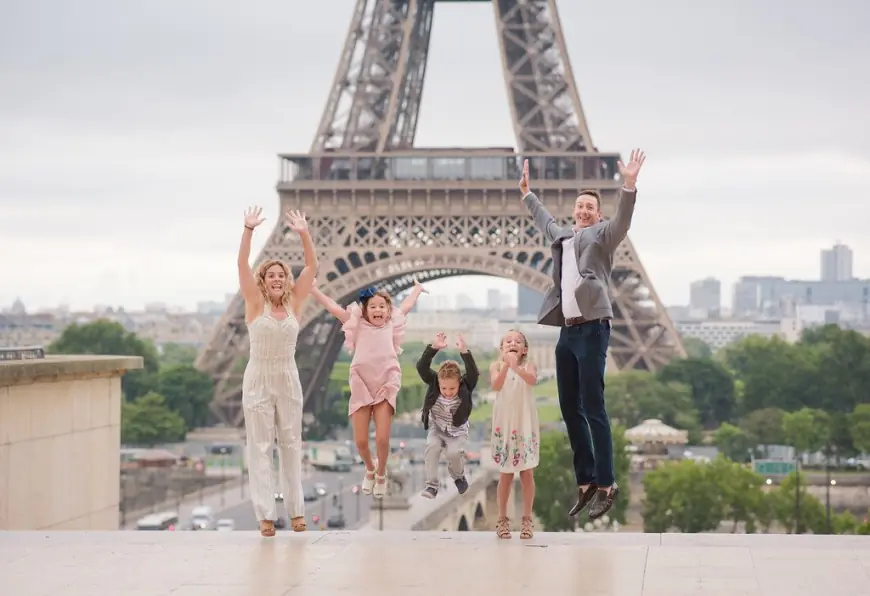 Traveling Through France? Make CDG to Disneyland Paris a Smooth Ride