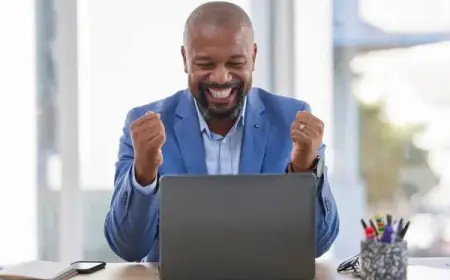 From Office Clerk to Senior Manager! My Long Road to the Promotion I Earned