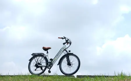 Safety First: Defensive Riding Techniques Specifically for E-Bike Users