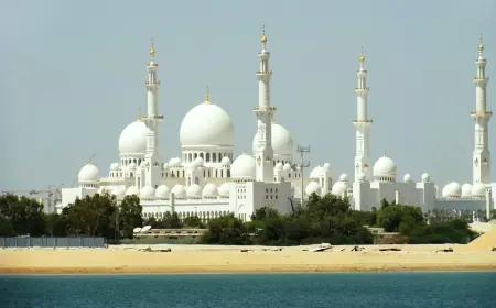 How Long Is a Typical Sheikh Zayed Mosque Tour?