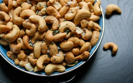 Creative Ways to Cook with Cashews at Home