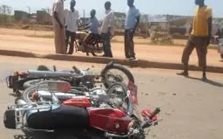 Boda Rider Wipes Out After Siri Yells ‘Police’ Through Helmet