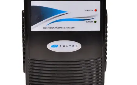 Digital vs Analog Voltage Stabilizers: Which One Should You Buy?