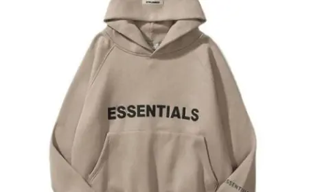 Essentials Hoodie Reloaded: Your New Style Obsession