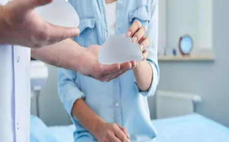 Why More Women Are Choosing Breast Augmentation in Pakistan