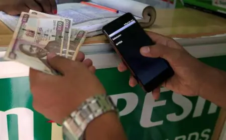 Gang Attempts to Rob M-Pesa Agent, but Phones in Loot Start Ringing Simultaneously, Alerting Crowd