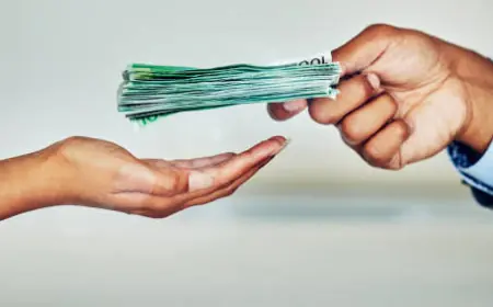 Woman Finally Receives Sh 300,000 Owed by Stubborn Employer After a Long Wait