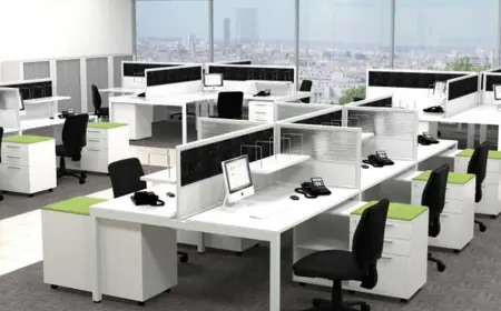 Why Are Office Workstation Manufacturers in Delhi Setting New Design Trends?