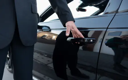 Private Chauffeur Service – Luxury, Comfort & Professional Drivers at Your Doorstep