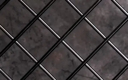 Maximize Storage Efficiency with Wiremesh Cage Pallets & Mezzanine Racking Systems