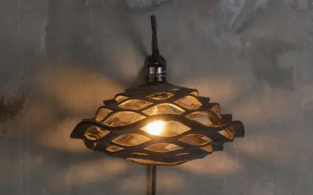 Bloom Wall – Elegant Flower Shaped Lampshade for Modern Interiors