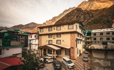 Top 7 Tips for Booking the Right Accommodation in Badrinath During Peak Season