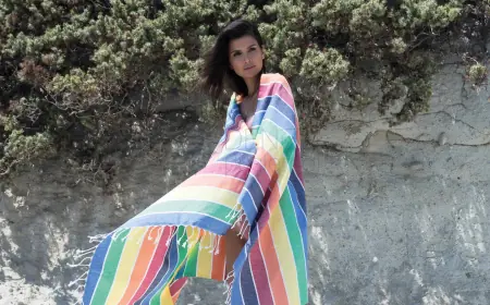 Premium Custom Throw Blankets – Style, Comfort & Quality in Every Stitch