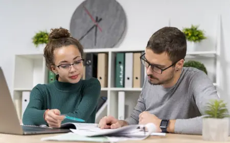 A Parent’s Guide to Selecting the Best CBSE Home Tutors in Agra in 2025