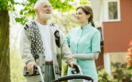 Why Families in Croydon Are Turning to Domiciliary Care