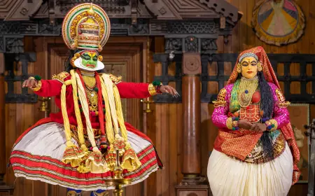 Theyam & Kathakali: Experiencing Kerala’s Cultural Richness