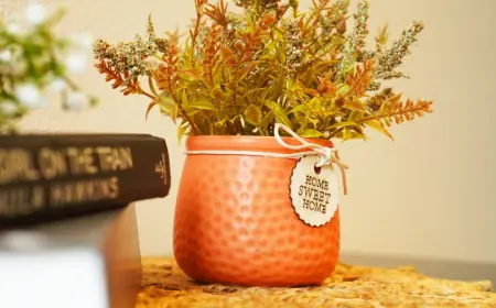 Small Space, Big Style: Maximizing Your Home with Smart Home Decor Items