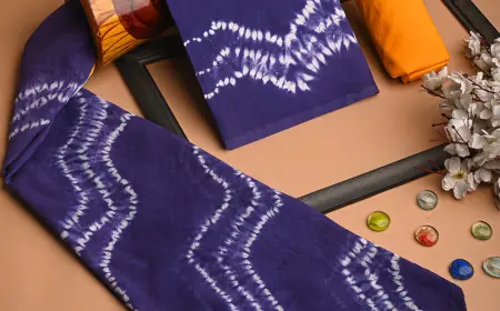 Buy Printed Cotton Suits With Chiffon Dupatta Online