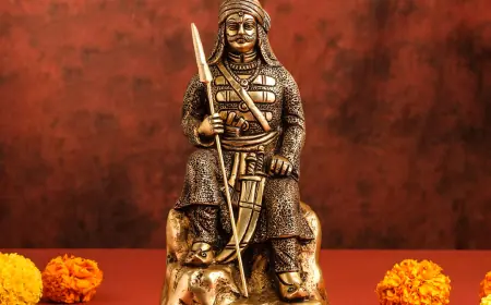 Buy Maharana Pratap Statue Online for Home and Office Decor