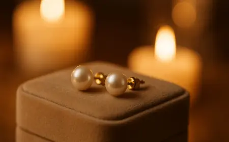 Pearl Stud Earrings – Timeless Elegance for Women